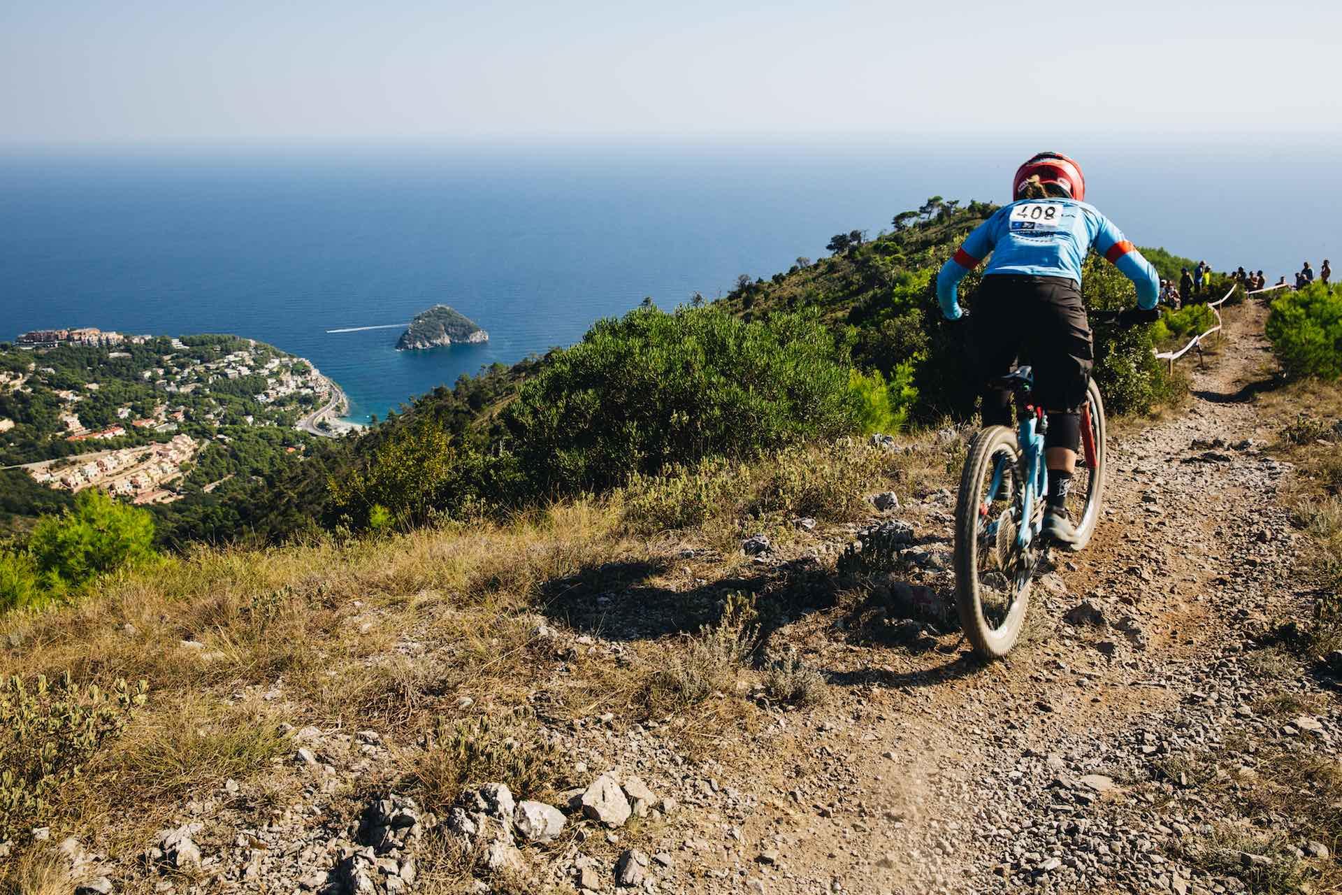 Outdoor escursioni in mountain bike