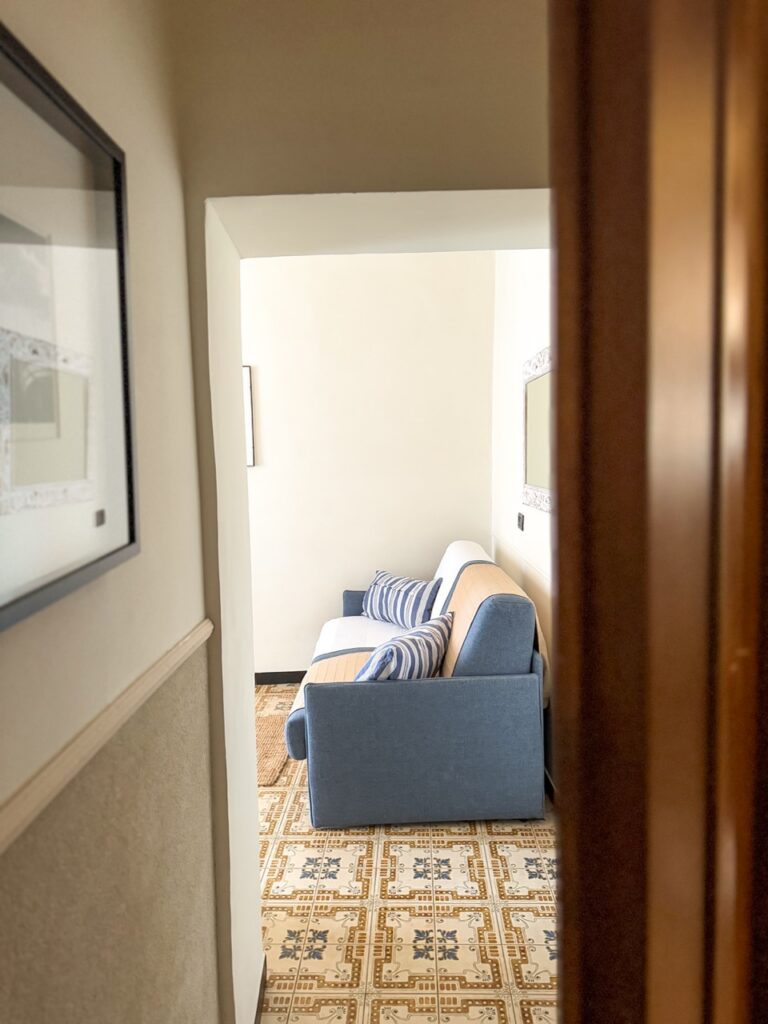 Corridoio Camera Famigliare Corridoio di collegamente camera famigliare villa salvarezza